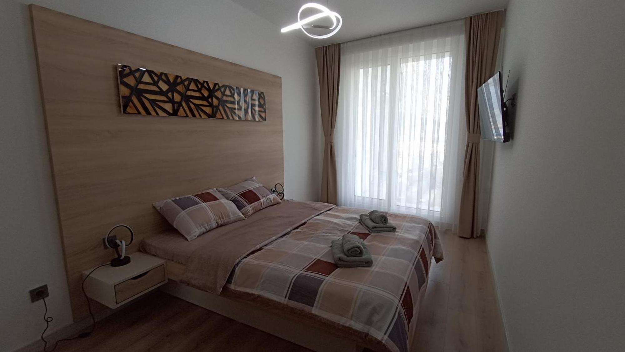 19Th & 18Th Floor Secure Apartments With Pool & Fitness & Parking Included In Price Skopje Exterior foto