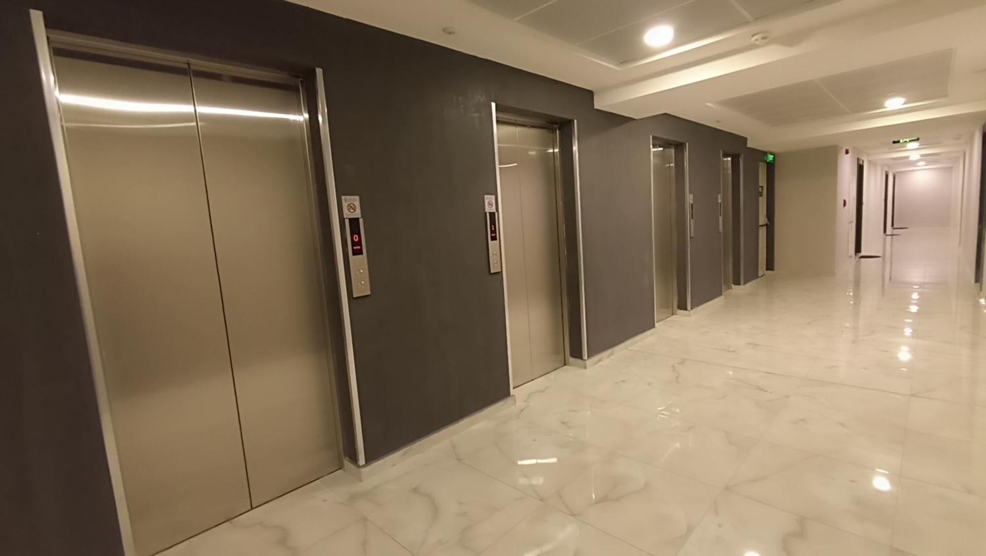 19Th & 18Th Floor Secure Apartments With Pool & Fitness & Parking Included In Price Skopje Exterior foto
