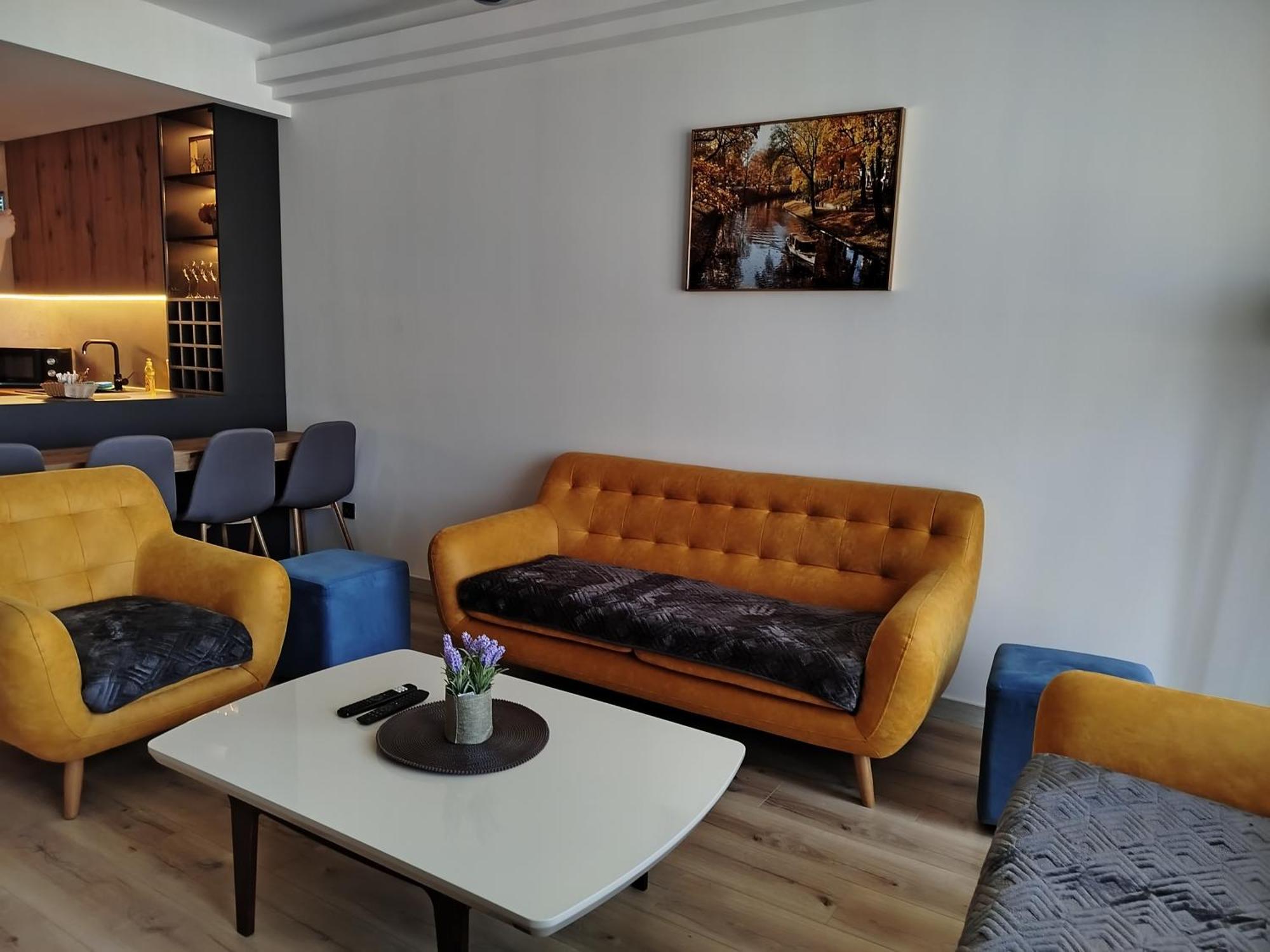 19Th & 18Th Floor Secure Apartments With Pool & Fitness & Parking Included In Price Skopje Exterior foto