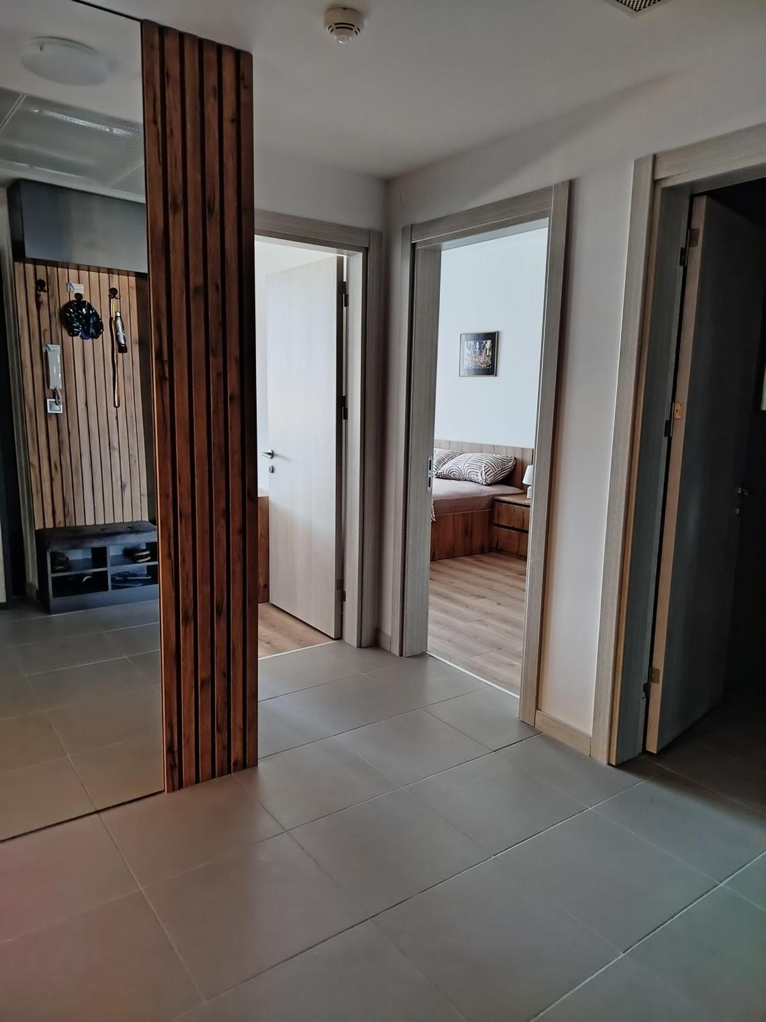19Th & 18Th Floor Secure Apartments With Pool & Fitness & Parking Included In Price Skopje Exterior foto